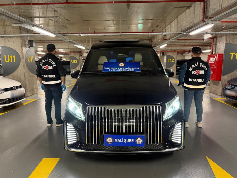 İstanbul'da MİT destekli operasyon! Eşi adına 9 lüks araca el konuldu - Resim: 5