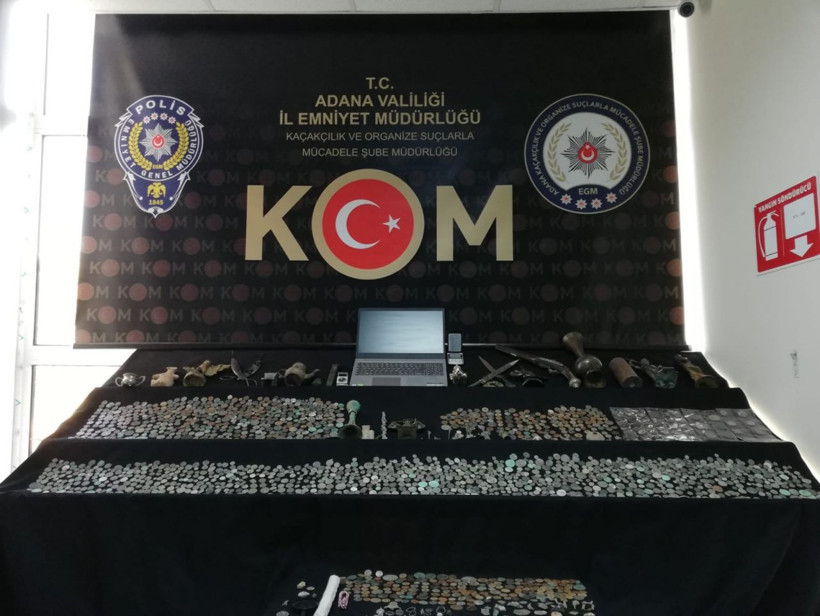 Adana'da dünyadaki ilk tıp diploması ele geçirildi! Müze gibi kaçakçılar - Resim: 3