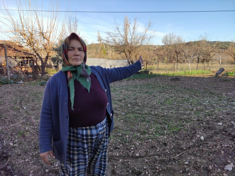 Emlakçı hayatını kararttı, okuma yazma bilmeyen kadın haberi alınca bayıldı - Resim: 4