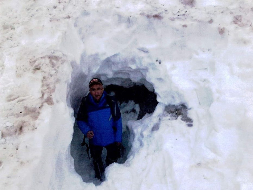 Demirkazık Dağı'nda çığ altında kalan dağcı aranıyordu! Ceset bulundu - Resim: 3
