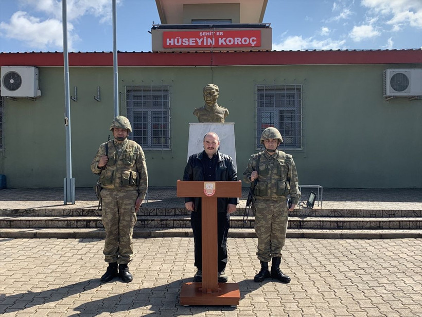 Bakan Varank'tan önemli hamle! Sıcak bölgede mühendislerle askerleri buluşturdu - Resim: 1