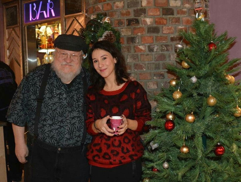 İstanbul Sözleşmesi'ni Sibel Kekilli Game of Thrones yazarına anlattı Türklere mesaj - Resim: 1