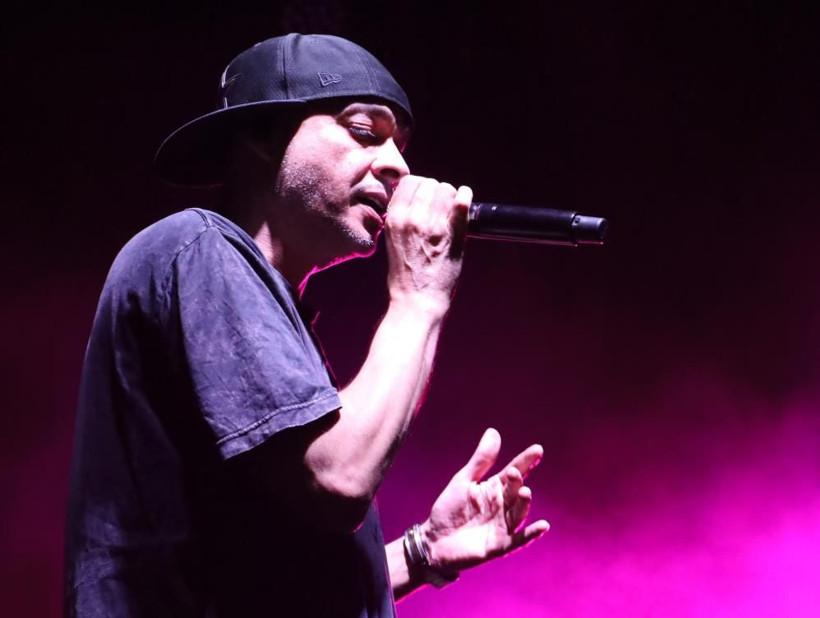 Kocaeli'ndeki Ceza konserinde öyle bir kavga çıktı ki ortalık birbirine girdi - Resim: 1