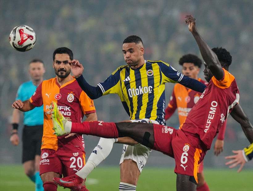 Fenerbahçe - Galatasaray maçı öncesi görsel şölen! - Resim: 1