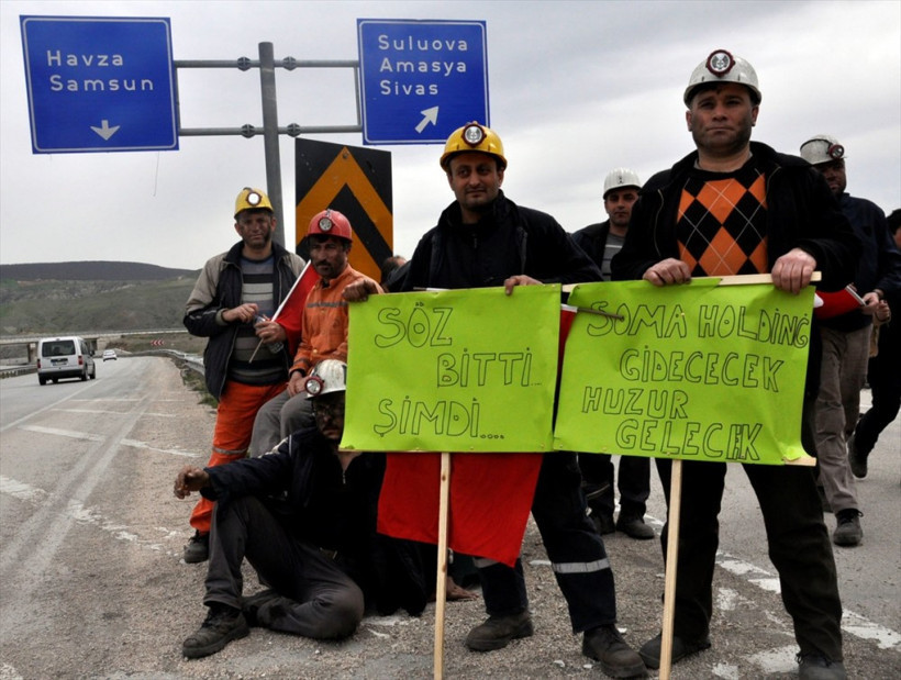 Maden işçilerinin eyleminde ilginç kare! - Resim: 1