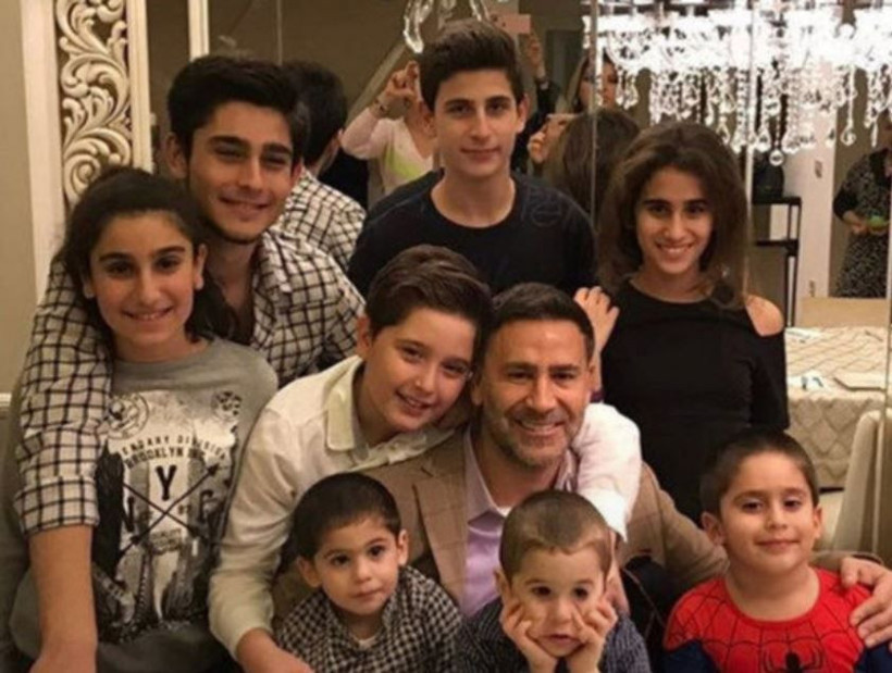 İzzet Yıldızhan'dan çocuklarıyla ilgili olay çıkış: Kızlarım flört edemez, eş seçemez! - Resim: 2