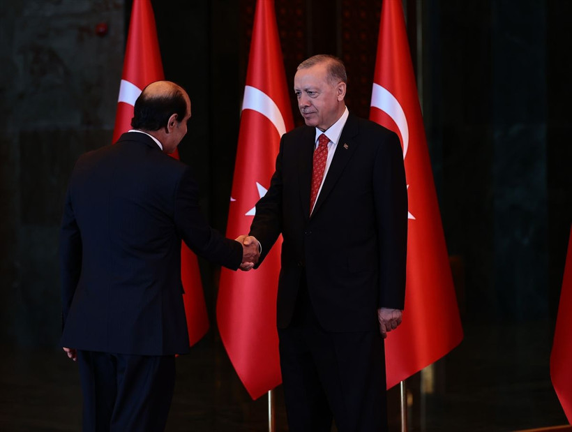 Erdoğan, Külliye'de tebrikleri kabul etti; Atatürk'ün akrabaları ilk kez törende - Resim: 2