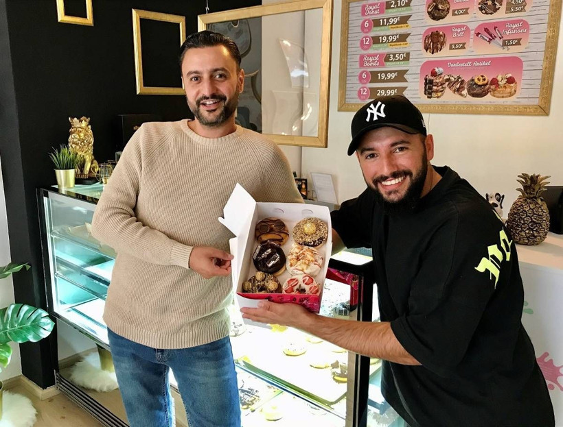 Sivaslı genç Almanya'da küçük dükkanla başladı! Avrupa'da imparatorluk haline geldi - Resim: 1