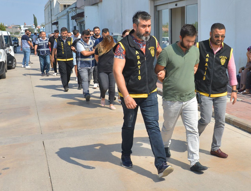 Adana'da 4 milyon 795 bin Euro'yu çalanmıştı! 'Evdeki hesap çarşıya uymadı' dedi - Resim: 1