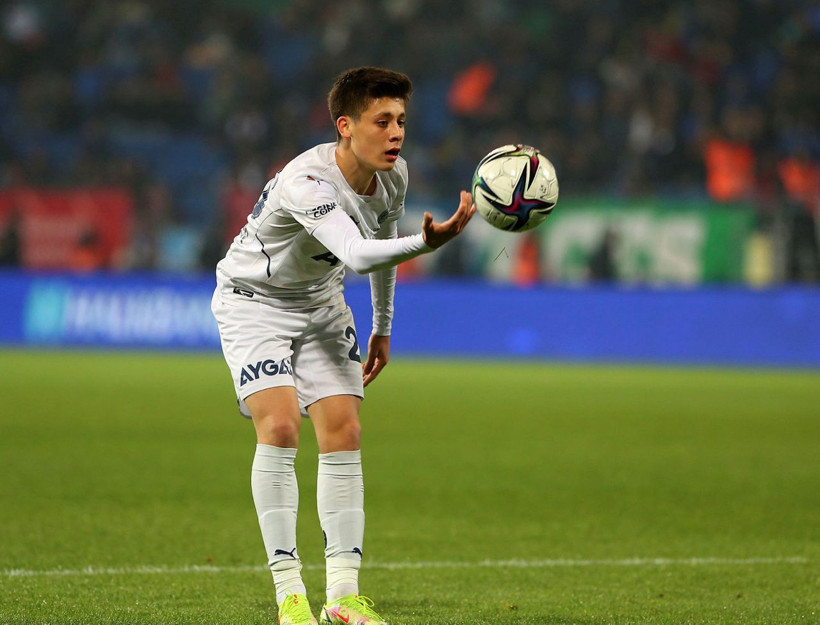 Arda Güler imza için İspanya'ya gitti! Fenerbahçe duyurdu: Transfer görüşmeleri başladı! - Resim: 4