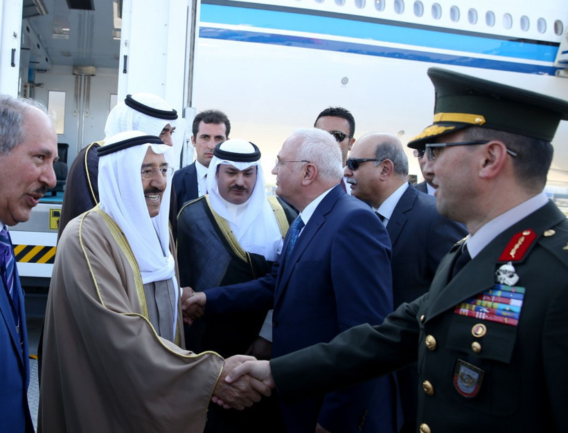 İstanbul'da Arap şeyhe öpücüklü karşılama! - Resim: 4