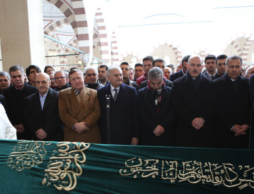 Seyyid Tahir Özışık son yolculuğuna uğurlandı! - Resim: 1