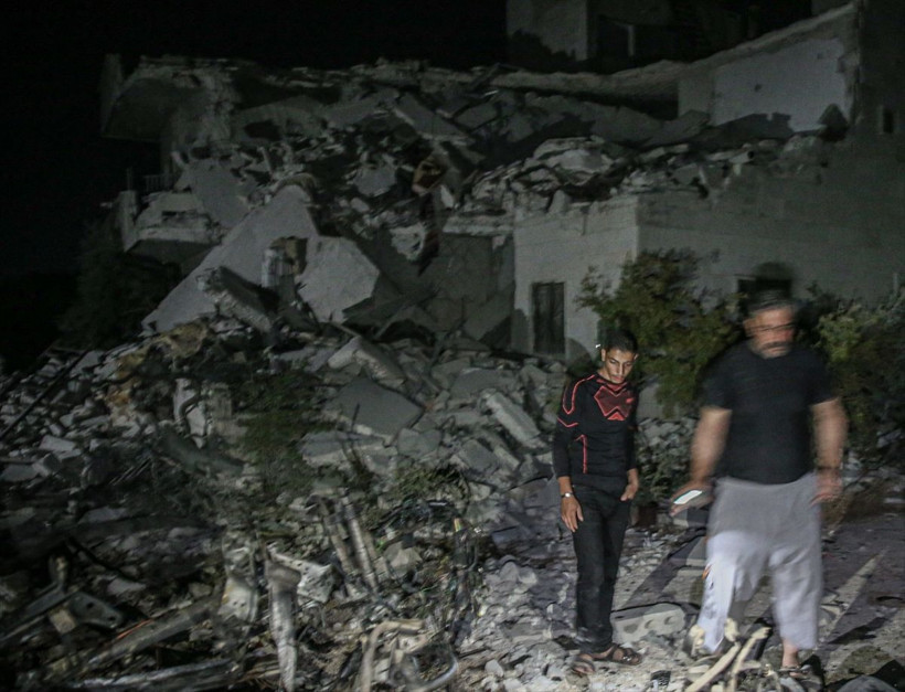 Esed rejiminin, İdlib kent merkezine düzenlediği saldırıda 4 sivil öldü - Resim: 4