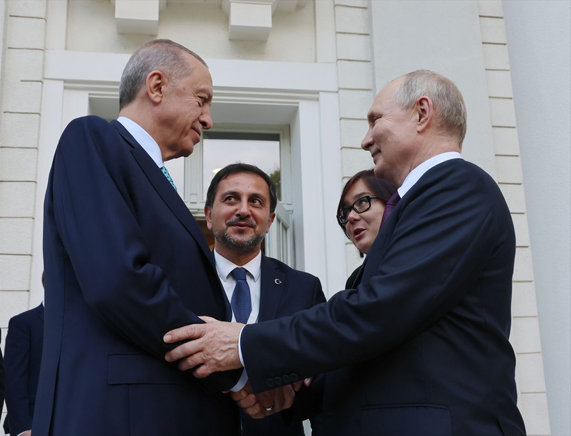 Putin, Cumhurbaşkanı Erdoğan'a 'kuş sütü' ikram etti! İşte iki liderin yemek mönüsü - Resim: 3