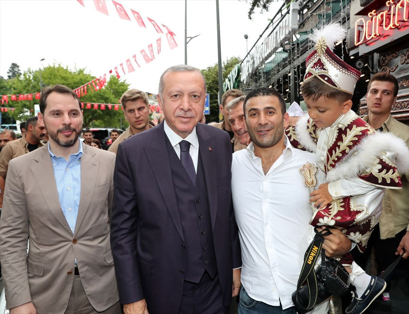 Cumhurbaşkanı Erdoğan'a yoğun ilgi - Resim: 1