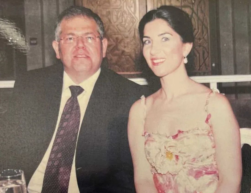 Sevgilisine atacağı 'çok süslen' mesajını eşine atmıştı: Milyarlık boşanma davasında eski eşten yeni hamle - Resim: 4