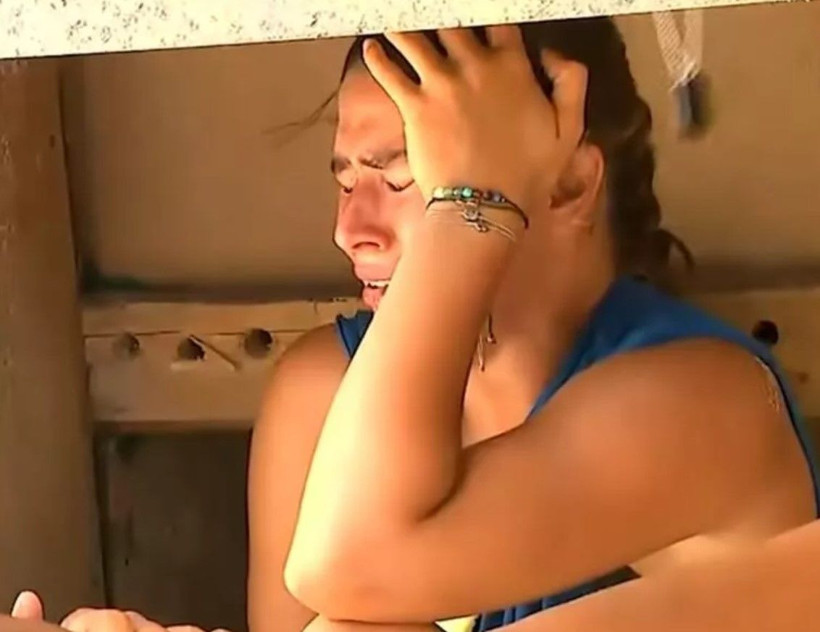 Ayşe gözyaşlarına boğuldu! Survivor'da eleme adayı kim oldu? Yokluk adasına bakın kim gitti - Resim: 4