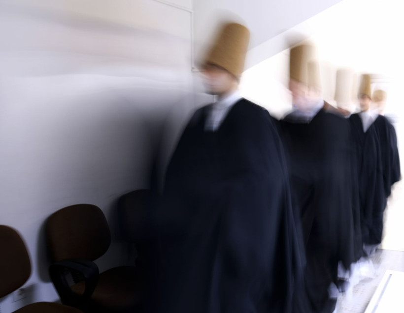 Semazenlerle ilgili şaşırtan detaylar Mevlevi Postnişini Fahri Özçakıl anlattı - Resim: 3