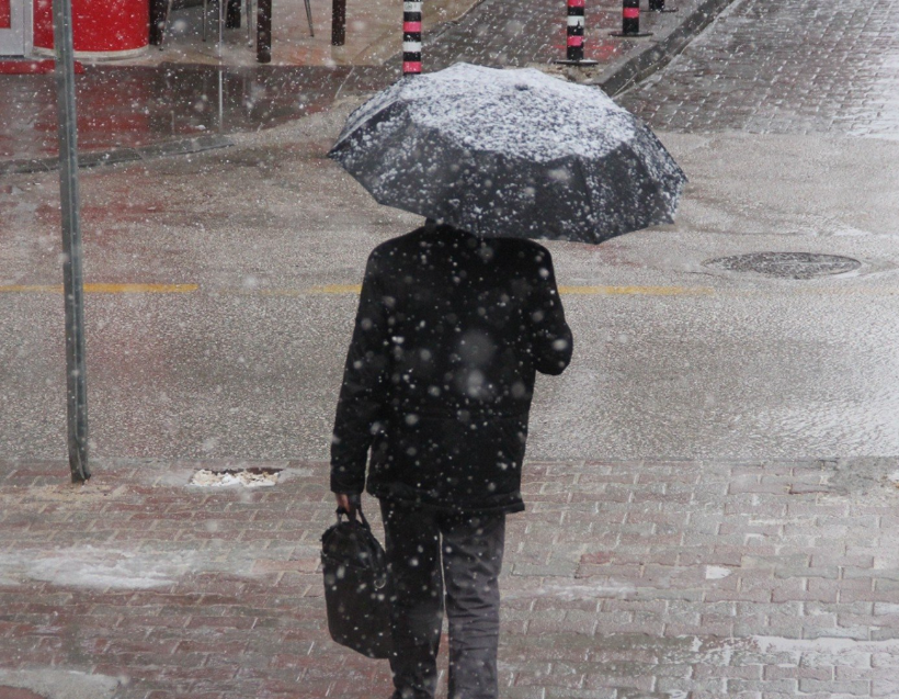 Türkiye bu habere kilitlendi kar beklenen tarih açıklandı! Meteoroloji uzmanı ciddi uyardı: Pencereleri kapatın - Resim: 1