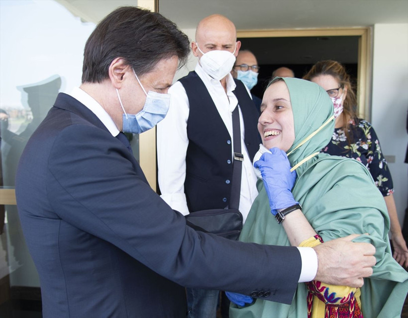 MİT Somali'de kurtardığı İtalyan vatandaşı Müslüman oldu dikkat Erdoğan yorumu - Resim: 4