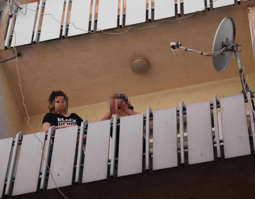 Konya'da bir şahıs annesi ile kız kardeşini rehin alıp intihara kalkıştı - Resim: 1