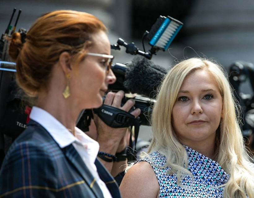 Meşhur bir başbakan bana tecavüz etti! Epstein kurbanı Virginia Giuffre sapıklıkları... - Resim: 4