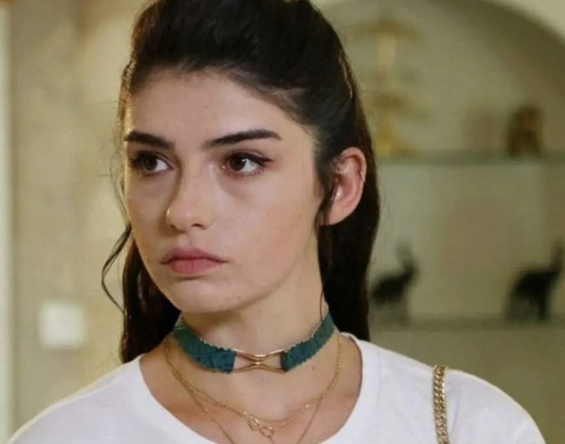 Hazar Ergüçlü'den oyunculuk itirafı: "Meydan okumak benim doğamda var" - Resim: 3