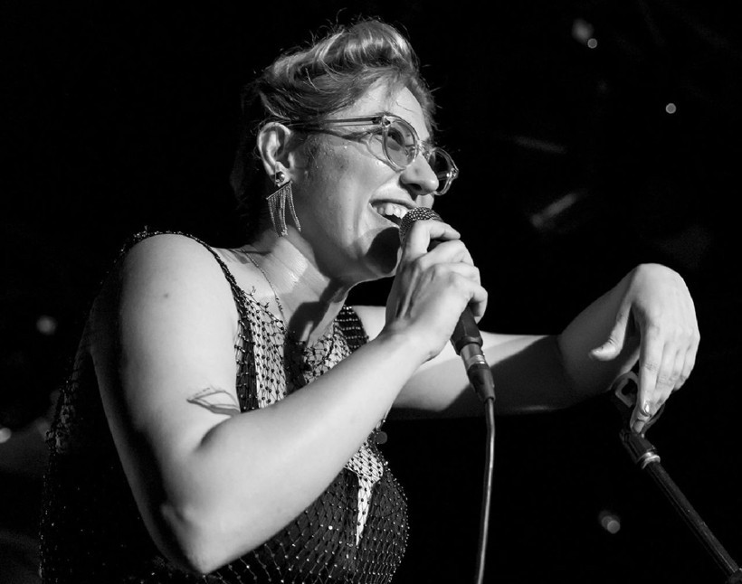 Onu hiç böyle görmediniz! Ünlü şarkıcı Kalben tanınmaz halde - Resim: 2