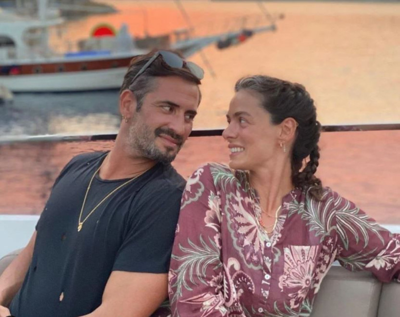 Özge Özpirinçci bebeğine 'Üzüm'  ismini verecekmiş! 'Lütfen çocuğuna bunu yapma' - Resim: 2