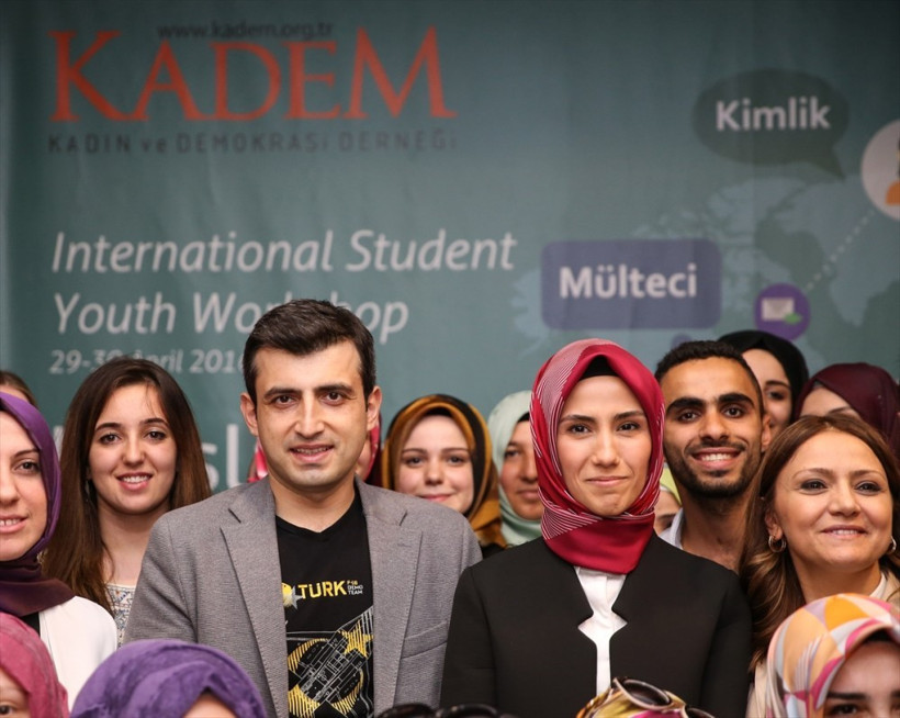 Nikah töreninde Davutoğlu'na özel görev! İlginç detay - Resim: 1