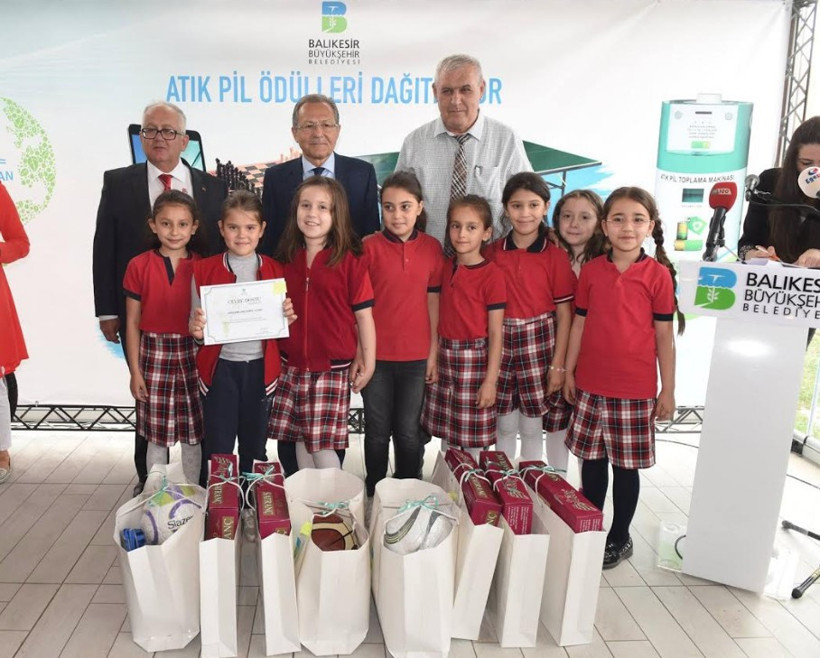 Balıkesir Büyükşehir Belediyesi Atık Pil Toplama Yarışması sonuçlandı - Resim: 4