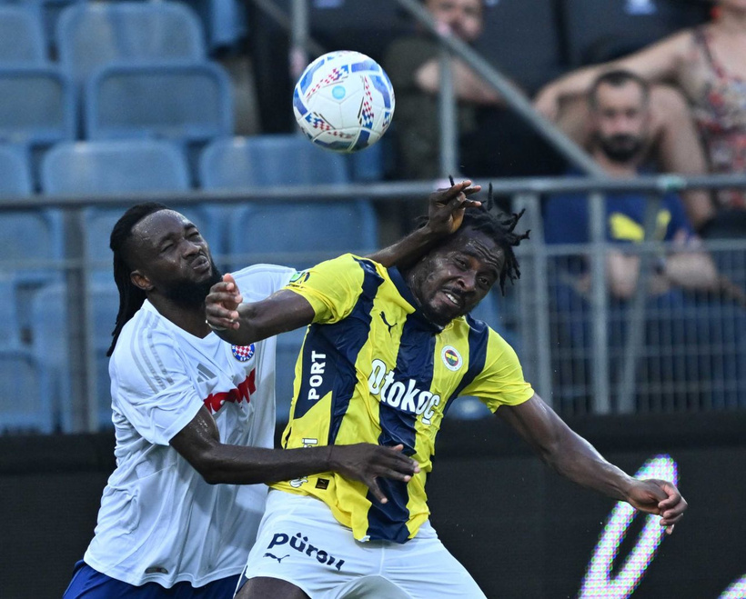 Fenerbahçe'de 3 futbolcu kadro dışı... Mourinho, Hajduk Split'e yenilgi sonrası o isimlerin üzerini çizdi! - Resim: 1