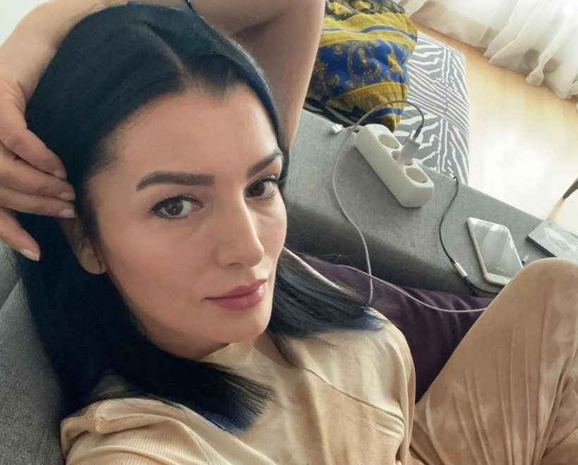 Aleyna Tilki'nin annesinden sosyal medyada takipçisine küfürlü cevap - Resim: 1