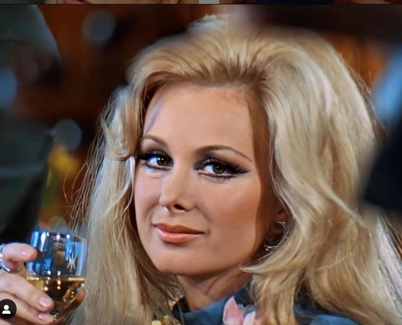 Filiz Akın'ın son durumu... Instagram'dan paylaştı: 42 derece ateş... - Resim: 1