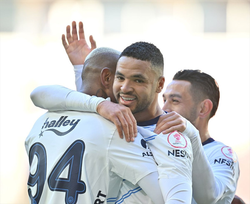 Fenerbahçe'de şok sakatlık! Mourinho'nun yeni gözdesi olmuştu - Resim: 3