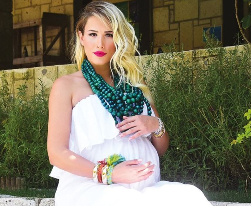 İş adamı Erdal Acar'ın eşi Kardelen Acar'a ifşa şoku çıplak fotoğrafları paylaşıldı - Resim: 3