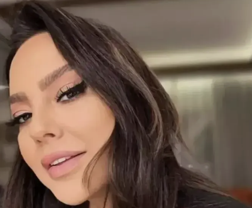 Şarkıcı Ebru Gündeş'in son konserine beğeni yağdı! Enerjisi olay... - Resim: 4