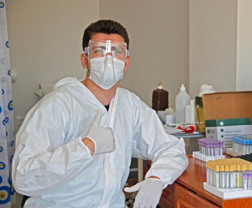 Sinoplu girişimci yaptı gözlük takanlara uygun siperlik üretildi - Resim: 3