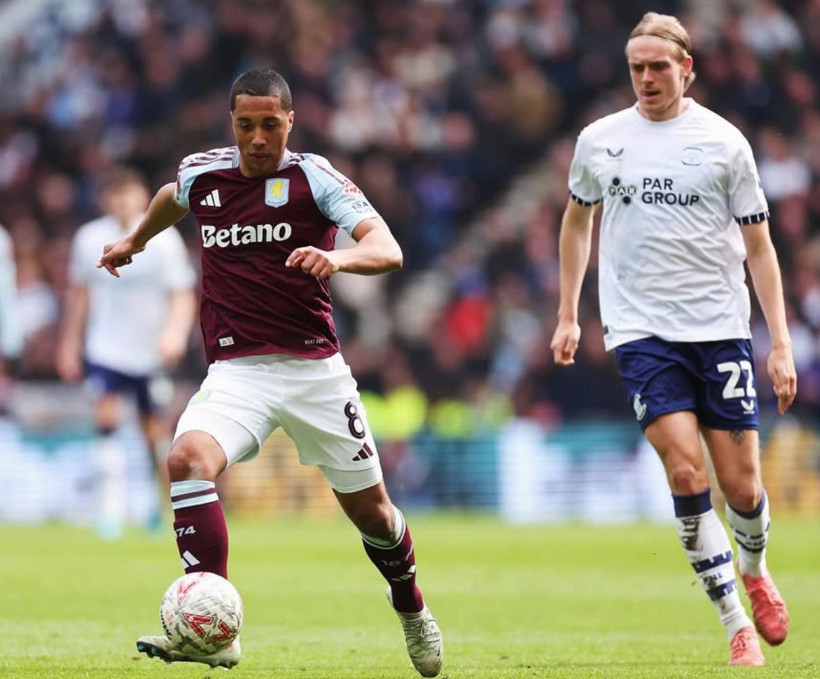 Jhon Duran devreye girdi, Aston Villa'nın yıldızı Fenerbahçe'ye geliyor! - Resim: 2