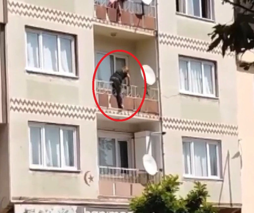 Bursa'da kadın balkondan aşağı böyle atladı o anlar görüntülendi - Resim: 4
