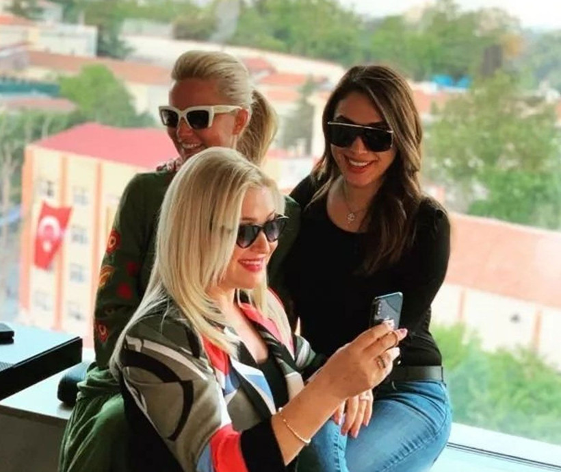 Müge Anlı polis müdürü Şinasi Yüzbaşıoğlu evlendi! Zuhal Topal ilk kareyi paylaştı - Resim: 1