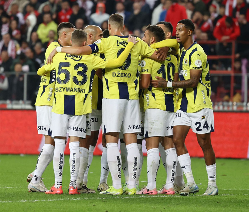 Fenerbahçe-Manchester United maçı ne zaman, saat kaçta, hangi kanalda? Muhtemel 11'ler... - Resim: 2