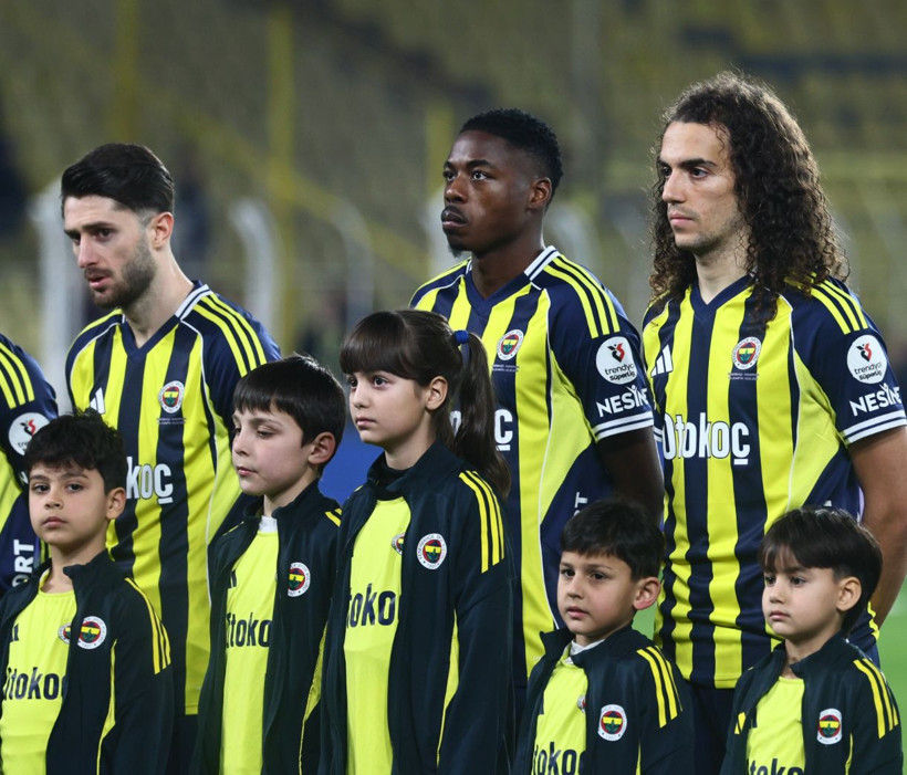 Fenerbahçe'de kimsenin beklemediği ayrılık gerçekleşiyor! Yıldız oyuncuya yol gözüktü - Resim: 4