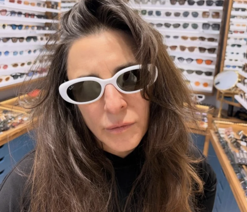 Esra Dermancıoğlu alışverişten paylaştı! Gözlük tercihleri olay... - Resim: 1