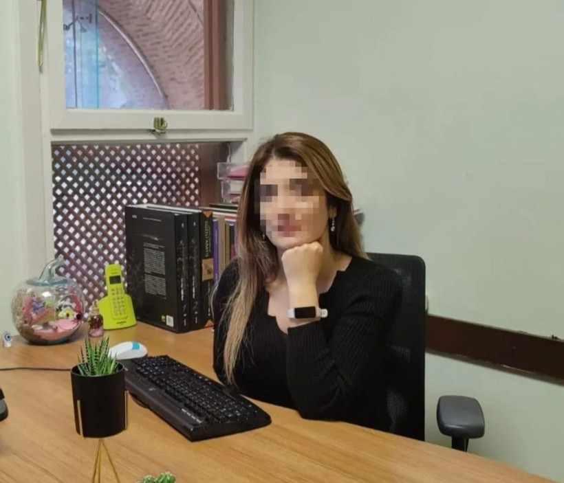 Müze yöneticisi genç kadın kabusu yaşıyor! 'Kimlik' krizi yüzünden 9 yıldır başına gelmeyen kalmadı - Resim: 3