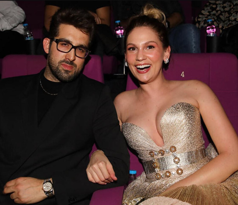 Eliyle gizledi Doğu Demirkol'dan aşk bombası! Masumlar Apartmanı yıldızından ayrılmıştı - Resim: 4