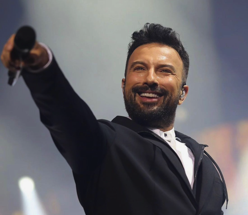 Megastar Tarkan'ı hiç bu açıdan görmediniz! Lise öğretmenleri, liseli Takan'ı tek tek anlattı - Resim: 3