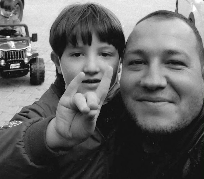 Kahramanmaraş okul katliamına ağlıyor! 9 öğrenci ve öğretmenin cenazesi kahretti - Resim: 8