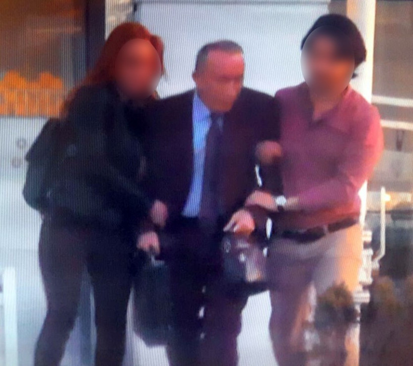 Silah fabrikası müdürüne suçüstü - Resim: 2