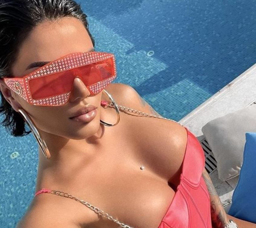 Berdan Mardini aşkı şarkıcı komşusu Morena Taraku'da buldu! Fatoş Yeliller kaldıramadı - Resim: 3